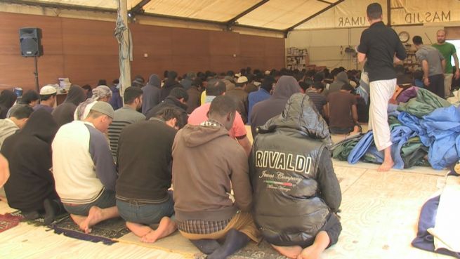 go to Calais: Ramadan im Flüchtlingscamp